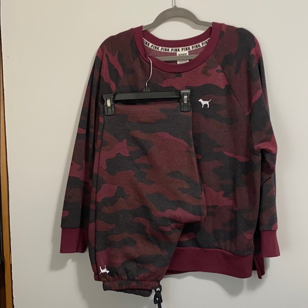 Pink camo sweat set size L